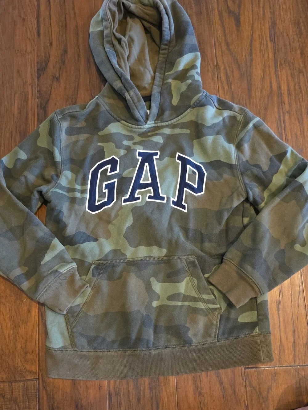 GAP Camo Hoodie Size Large